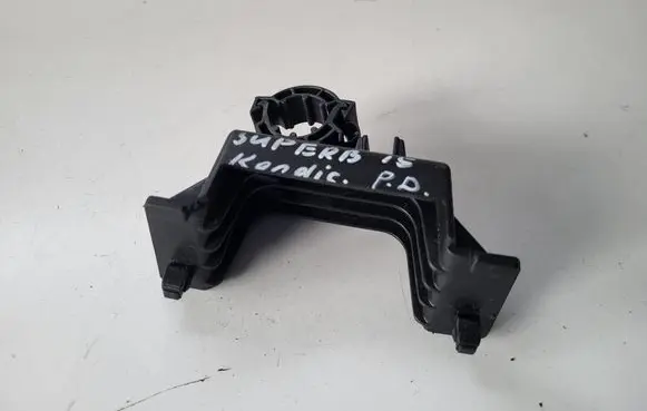 Skoda Superb B8 (3V) Other engine bay part 5Q0820769