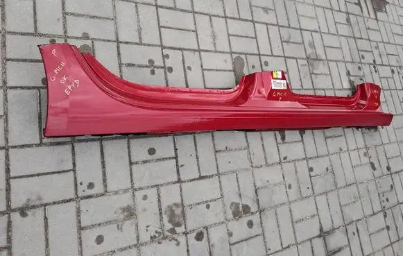 Citroen C4 Grand Picasso Sill 1609352180