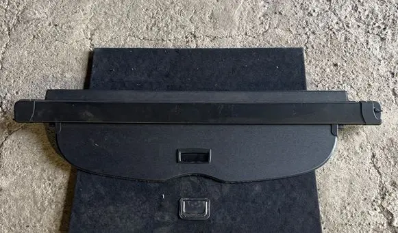 Toyota Avensis T270 Parcel shelf load cover 