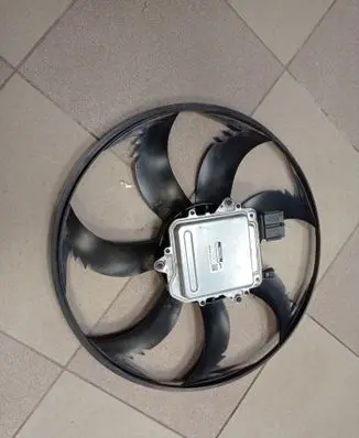 Toyota Highlander XU50 Fan control module 1636331510 2685004000