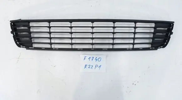 Volkswagen Touran II Front bumper lower grill 1T0853677D