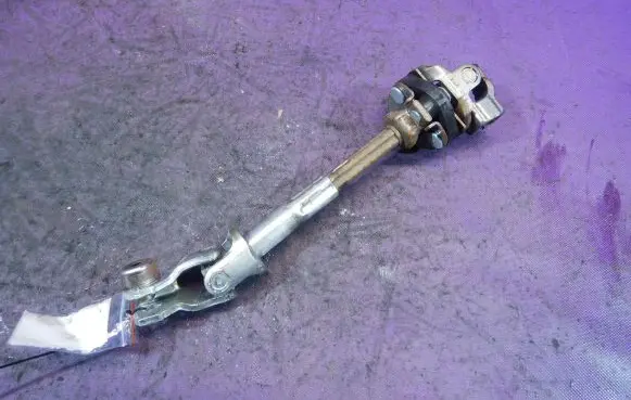 Renault Megane II Steering column universal joint
