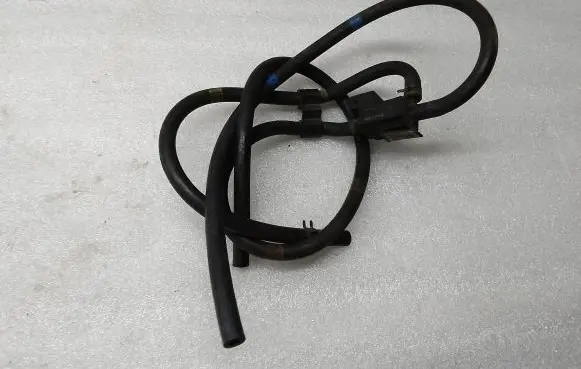 Volvo XC90 Turbo solenoid valve 30670448 06T150 72224011