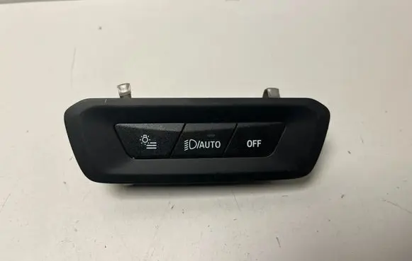 BMW X5 G05 Light switch 5A71545