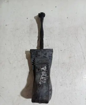 Volkswagen Touareg II Front door check strap stopper 7P0837249