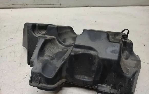 Nissan Qashqai Engine cover (trim) 8200549100