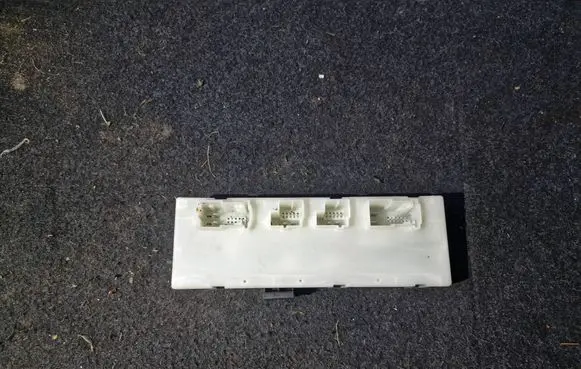 BMW X7 G07 Tailgate/trunk control unit/module 9465565