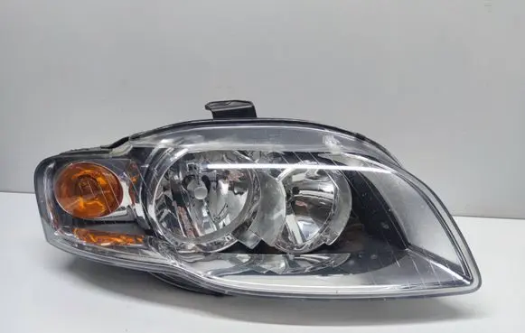 Audi A4 S4 B7 8E 8H Headlight/headlamp 5E0941004AJ