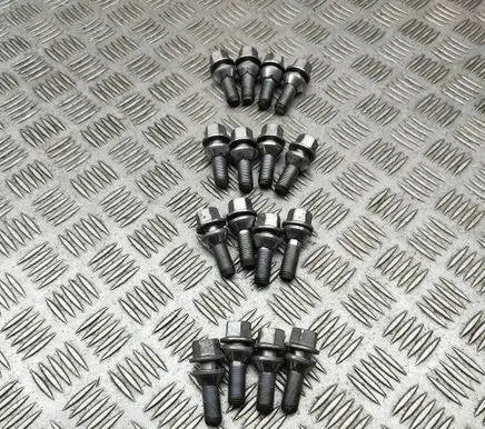 Volvo XC40 Nuts/bolts 31423735