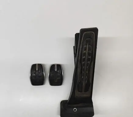 BMW 2 F44 Accelerator throttle pedal 6889821 6888759