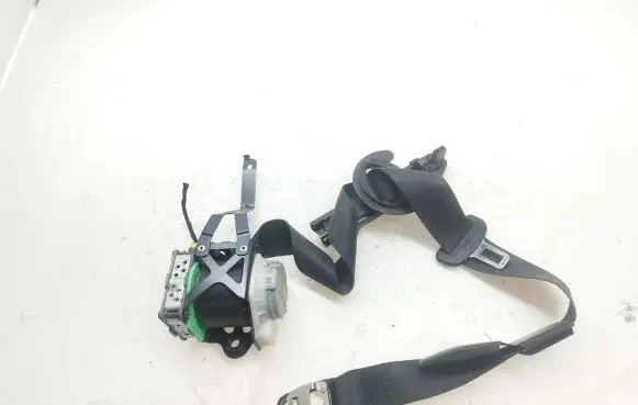 Volkswagen Touareg II Front seatbelt 7P0857705 306708899G48AF 0451100000J37
