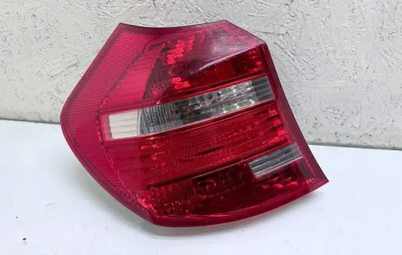 BMW 1 E81 E87 Rear/tail lights 7164955