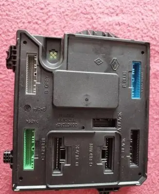 Renault Scenic III - Grand scenic III Comfort/convenience module 284B13640R