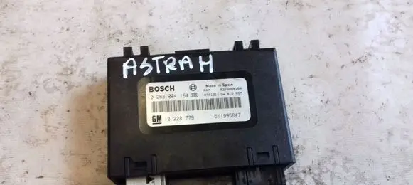 Opel Astra H Parking PDC control unit/module 13228779