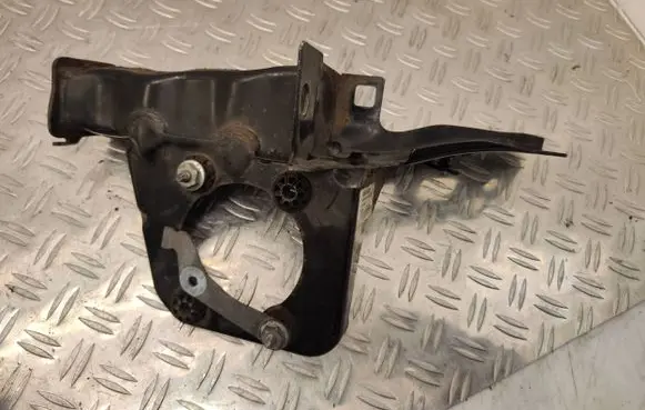 Volvo V60 Front bumper cross member P31362373 A426K 03710206374