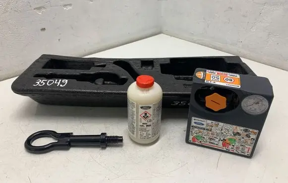 Ford Ecosport Tool set FN1B17005A