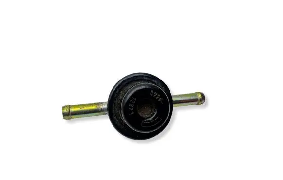 Subaru Outback Fuel pressure regulator 0240005291