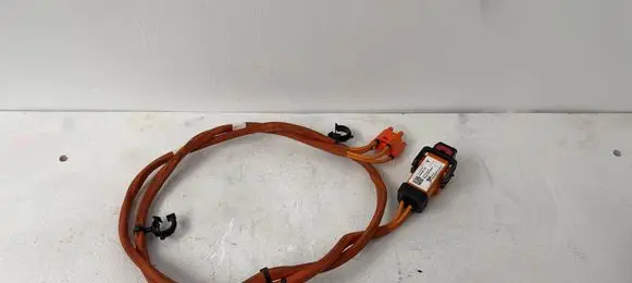 Tesla Model 3 Electric car charging cable 1509395-10-b