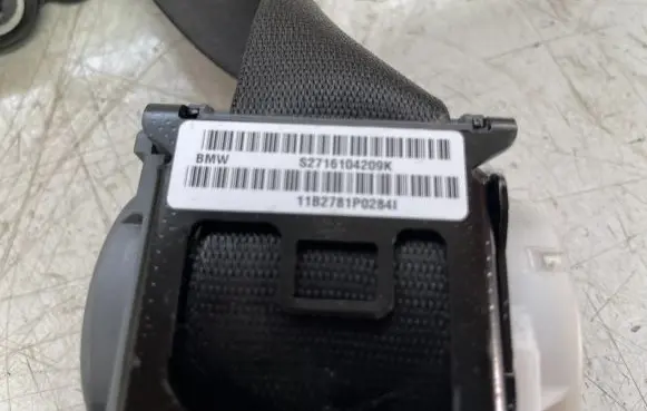 BMW X6 E71 Front seatbelt S2716104209K