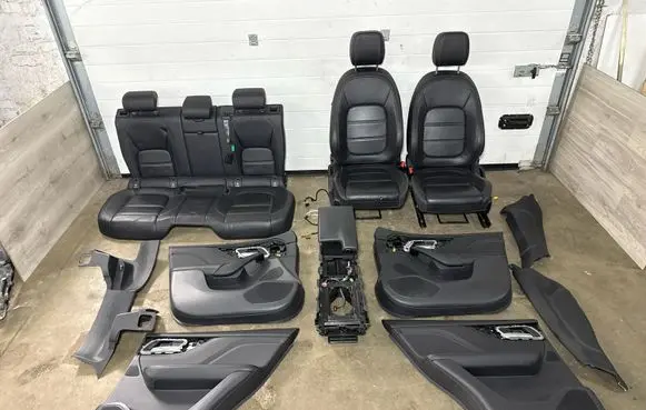Jaguar F-Pace Interior set HK8313245A CM80481 L0452154
