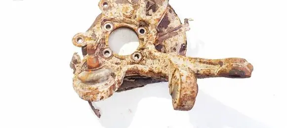 Rear wheel hub