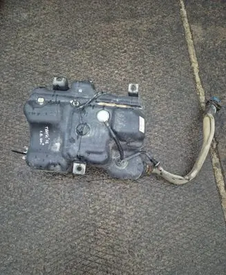Renault Trafic III (X82) AdBlue liquid reservoir 1018980 172A22088R 93459932