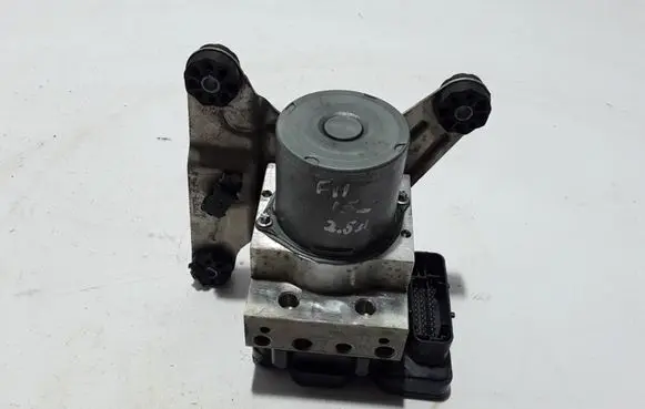 BMW 5 F10 F11 ABS Pump 6856841
