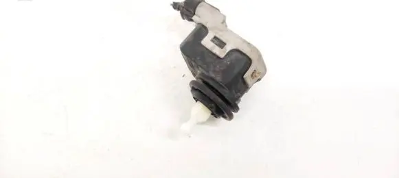 Headlight level adjustment motor