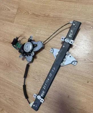 Rear door window regulator with motor