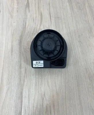 BMW X3 E83 Alarm system siren A000271 H1114
