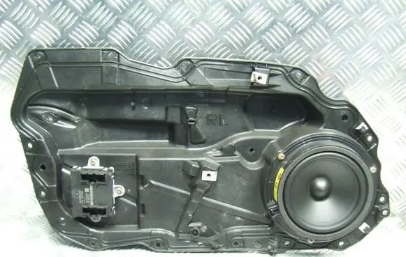 Land Rover Discovery Sport Coupe rear side trim panel LEWY TYŁ FK72-14D619-BE
