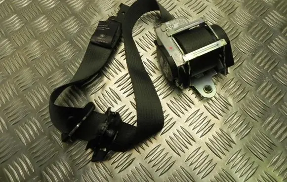 Chevrolet Cruze Front seatbelt 13297102 M1958