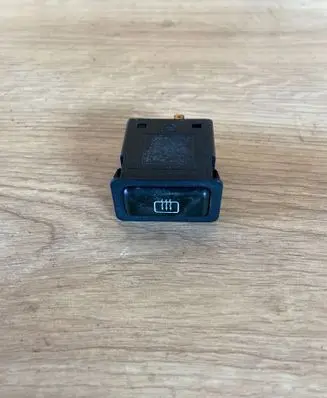 BMW 5 E28 Windscreen/window heater switch 