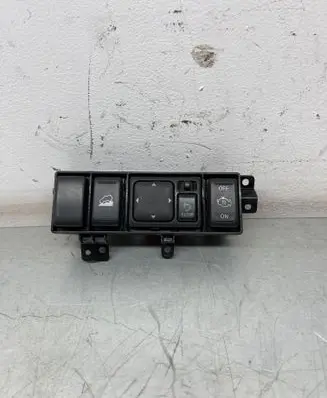 Nissan Pathfinder R51 Other switches/knobs/shifts 68492EB300