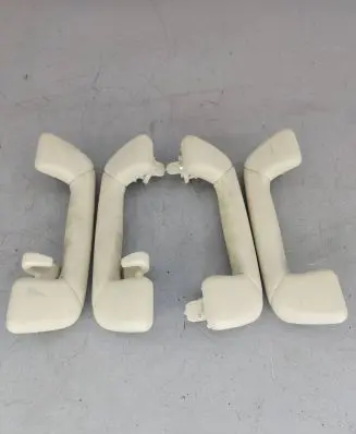 Lexus RX 450H A set of handles for the ceiling 