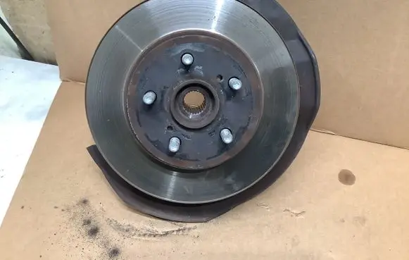 Toyota Prius (XW50) Front wheel hub W0092170913