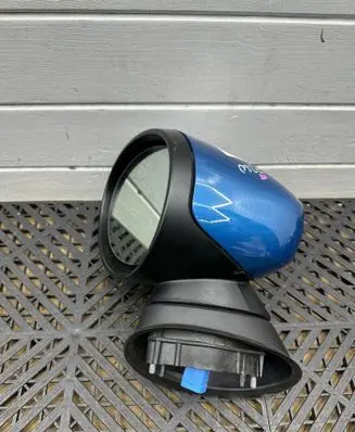 Mini Cooper Countryman F60 Front door electric wing mirror C0183101
