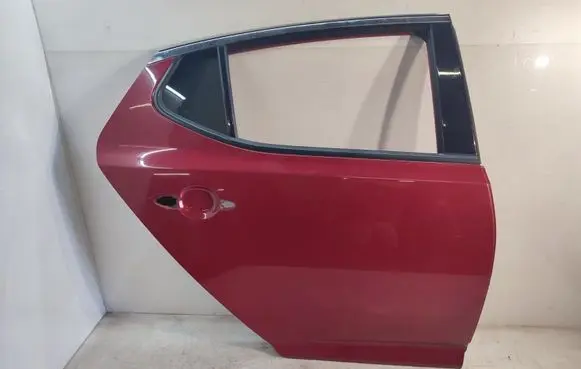 KIA Optima Rear door