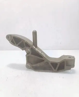 Opel Zafira B Gearbox mounting bracket 24459826