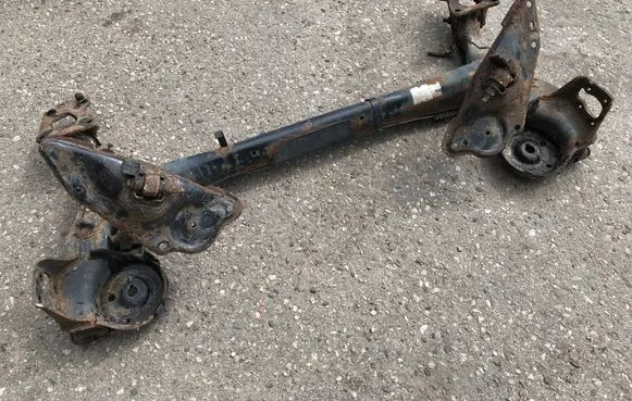 Peugeot Partner Rear axle beam 