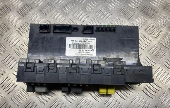 Mercedes-Benz E W211 Comfort/convenience module 2035453801 5DK00848613