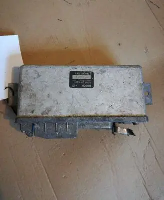 Audi 100 200 5000 C3 ABS control unit/module 0265100025