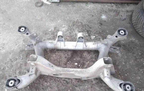 BMW 7 E65 E66 Rear subframe 