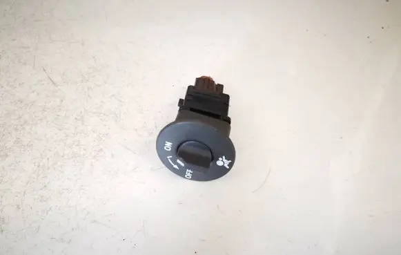 Passenger airbag on/off switch
