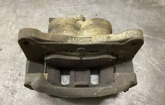 Mitsubishi Grandis Front brake caliper