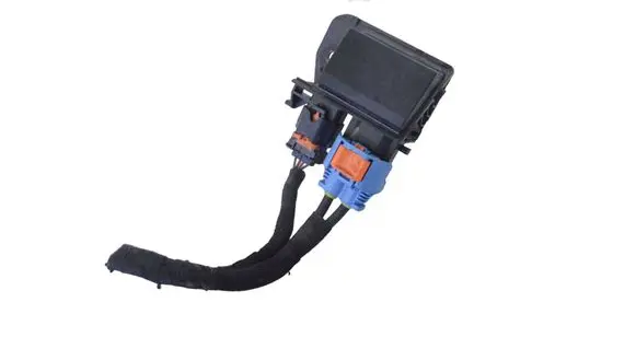 Opel Mokka B Coolant fan relay 9847019780