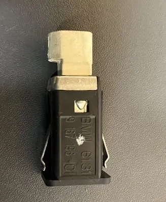 BMW 3 E90 E91 USB socket connector 9167196