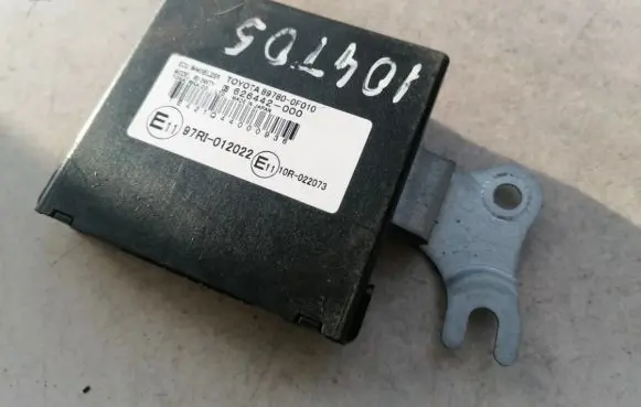 Toyota Corolla Verso AR10 Immobilizer control unit/module 626442000 626442-000