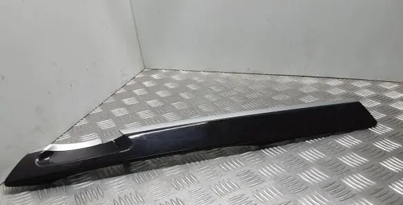BMW 7 F01 F02 F03 F04 Front door trim bar 9151203