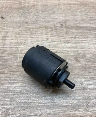 BMW 5 E39 Light switch 8363683